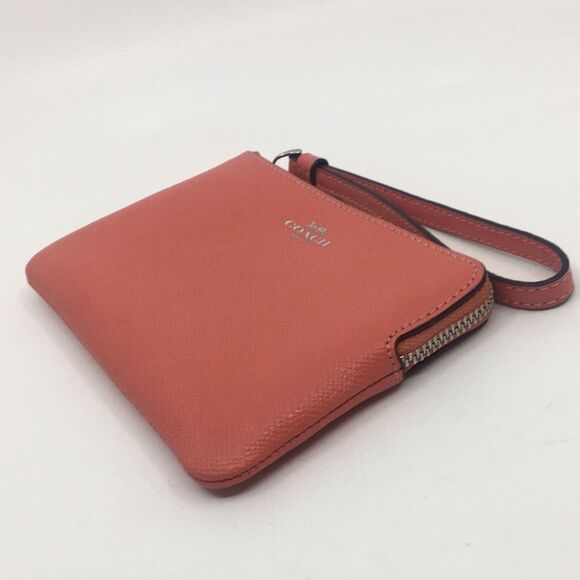 Coach Salmon Pebbled Leather Wristlet with silver tone hardware - Picture 4 of 16